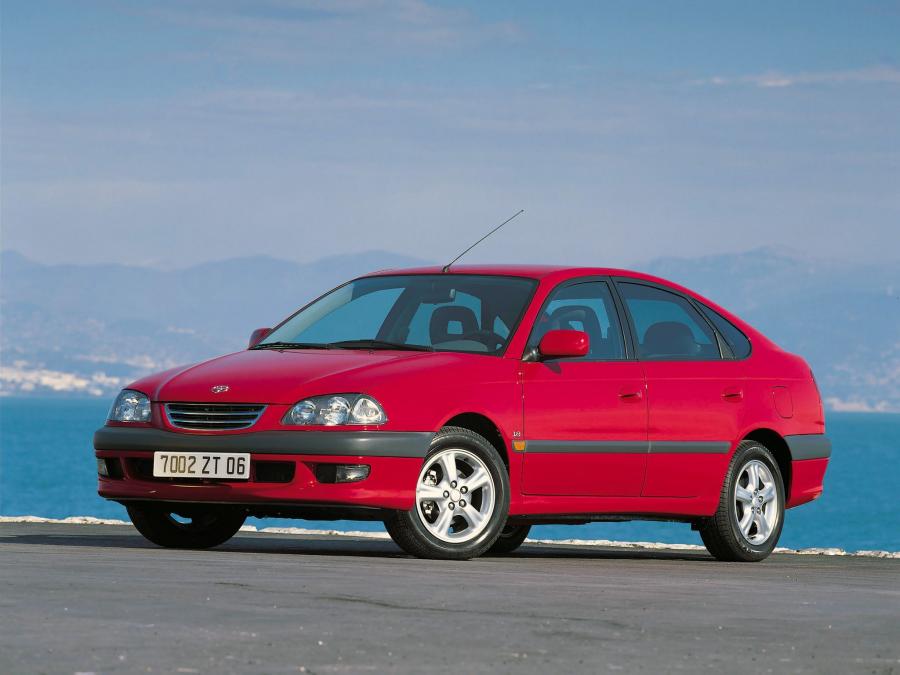 Toyota Avensis Hatchback '1997